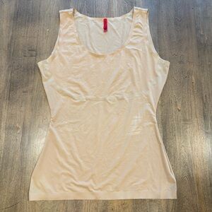 SPANX scoop neck tank